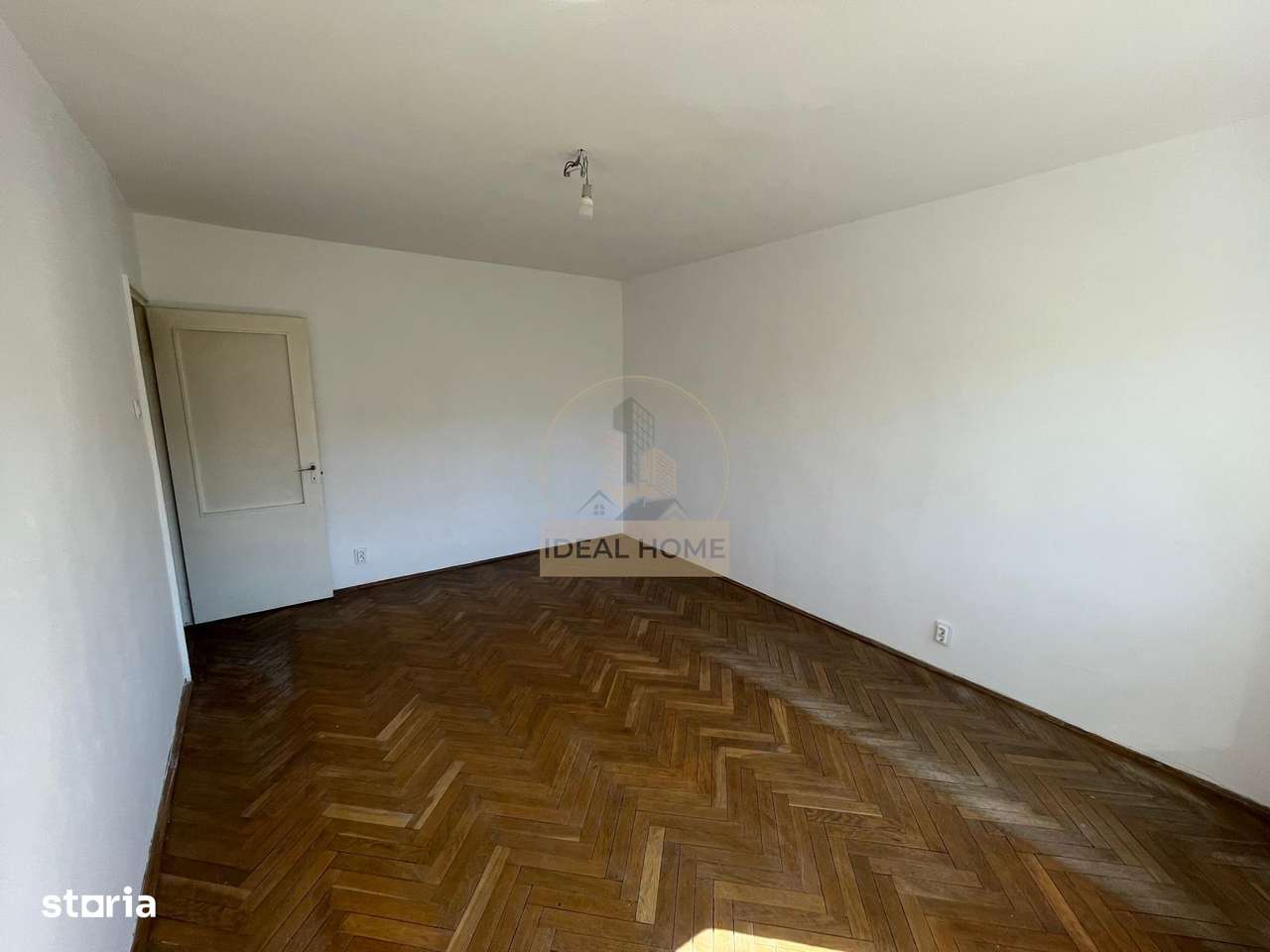 4 camere - etajul 2 - 86mp -izolat - bloc din 1980 - Imagine principală: 4/11