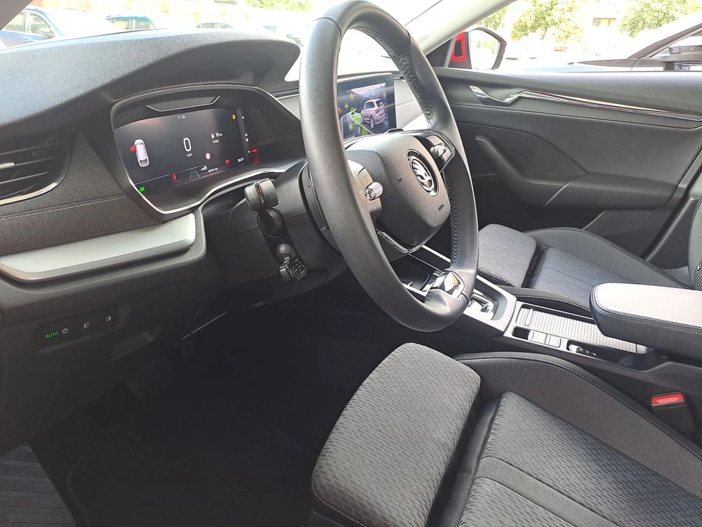 SKODA OCTAVIA Masaże Indukcja Head UP Martwe pola ACC DSG Salon PL ASO VAT23%