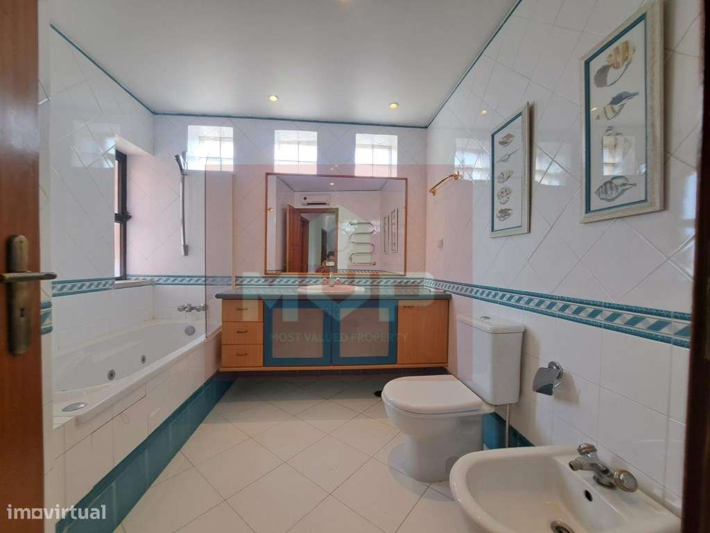 Apartamento T5 em Faro - Grande imagem: 4/21