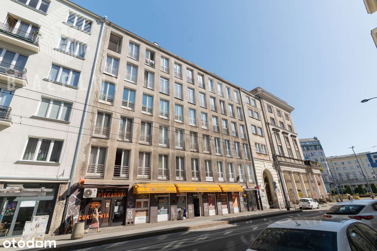 Mieszkanie w kamienicy przy stacji M.Politechnika-15