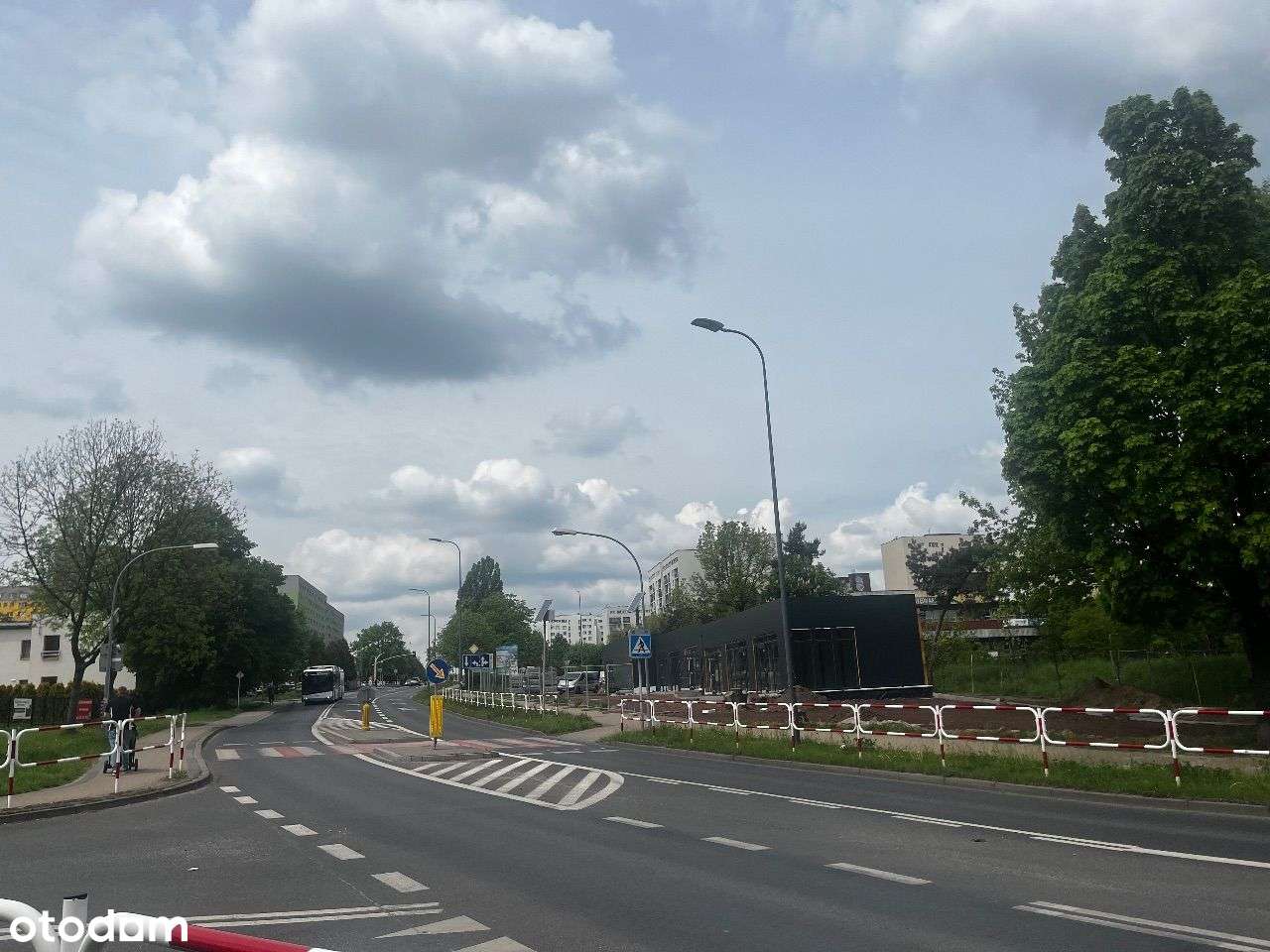 Ostatni wolny Pawilon handlowy - NOWINY - Pełny obrazek: 4/4