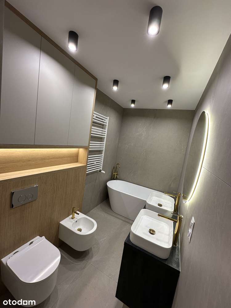 Apartament gotowy do zamieszkania na nowym Os. w samym centrum miasta-12