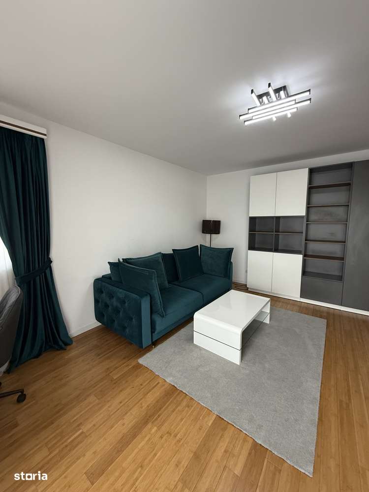 Apartament 3 camere, garaj și terasă Central-3