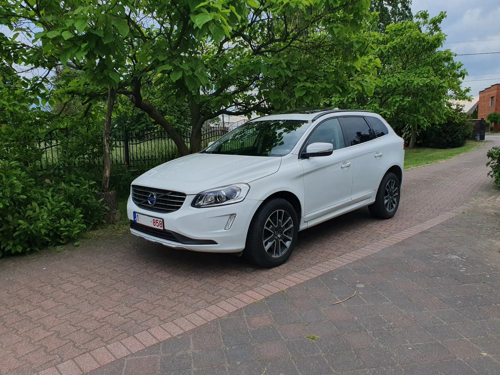 Volvo XC60 I D4 Geartronic Momentum 2014