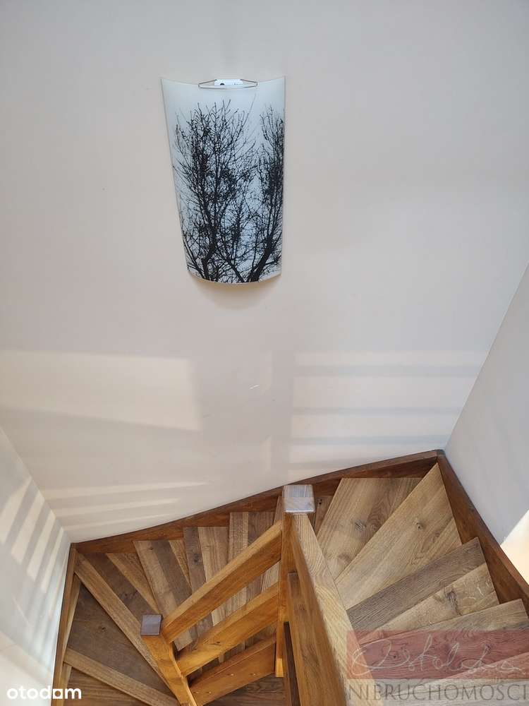 Dwupoziomowe w centrum Puszczykowa-6