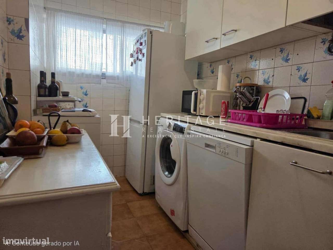 T1 arrendado na Rua Almada Negreiros nº15 em Mem Martins-2