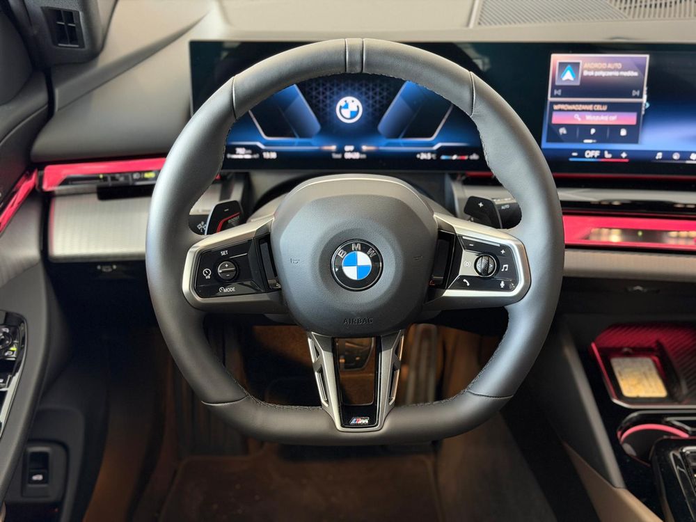 Bmw Seria-5 Pakiet sportowy M Pakiet Travel BMW Iconic Glow Salon Polska
