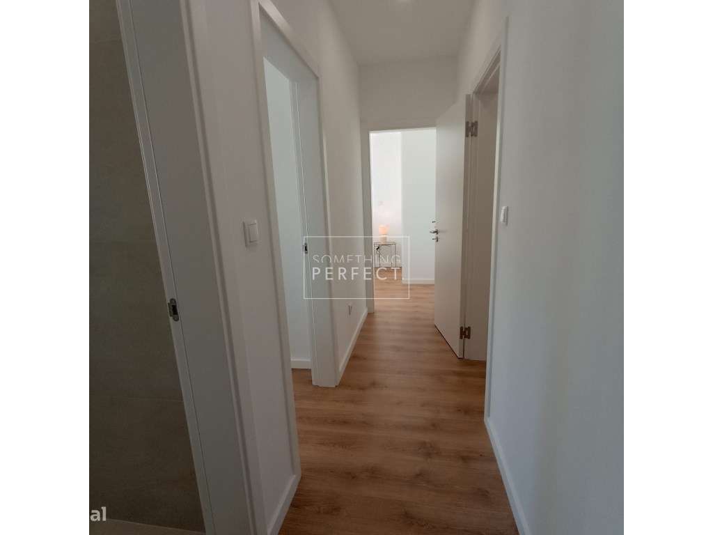 Apartamento T3 - Estrada de Benfica-11