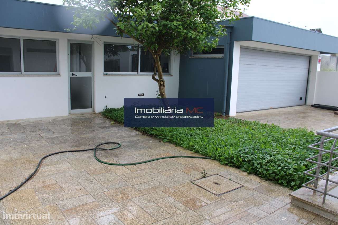 Moradia T3 em Perosinho-12