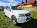 Suzuki Grand Vitara 2.0 De luxe - 2