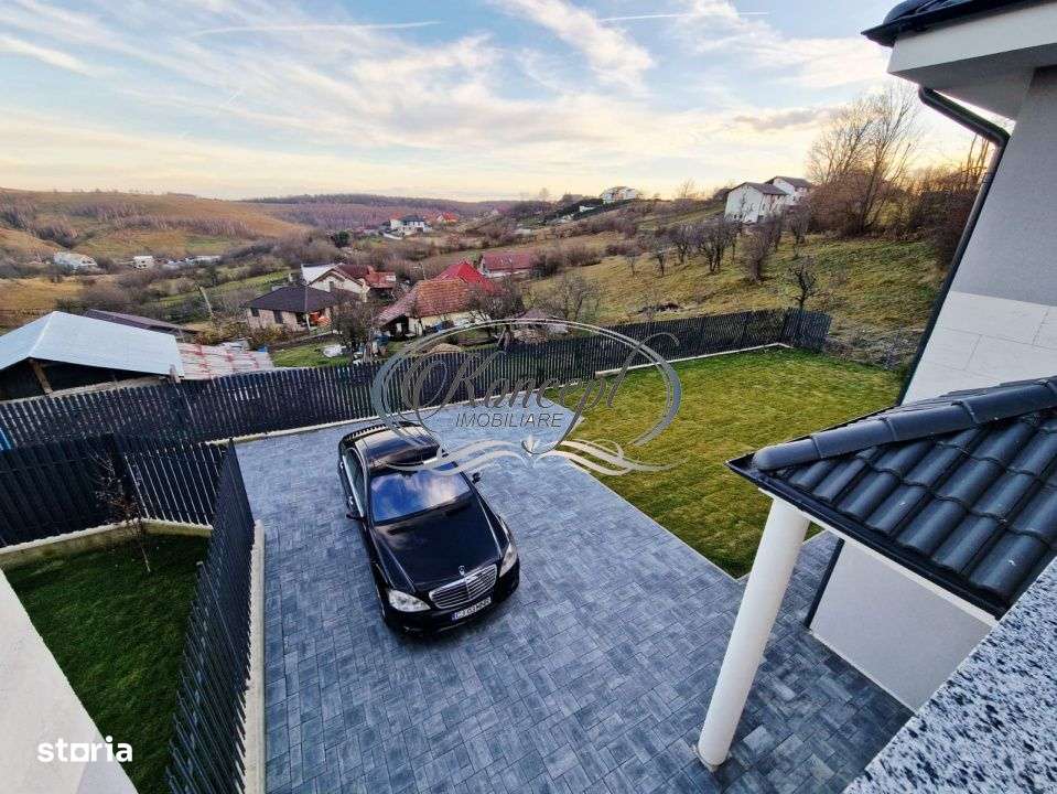 Casa deosebita cu garaj in Feleacu - Imagine principală: 4/19