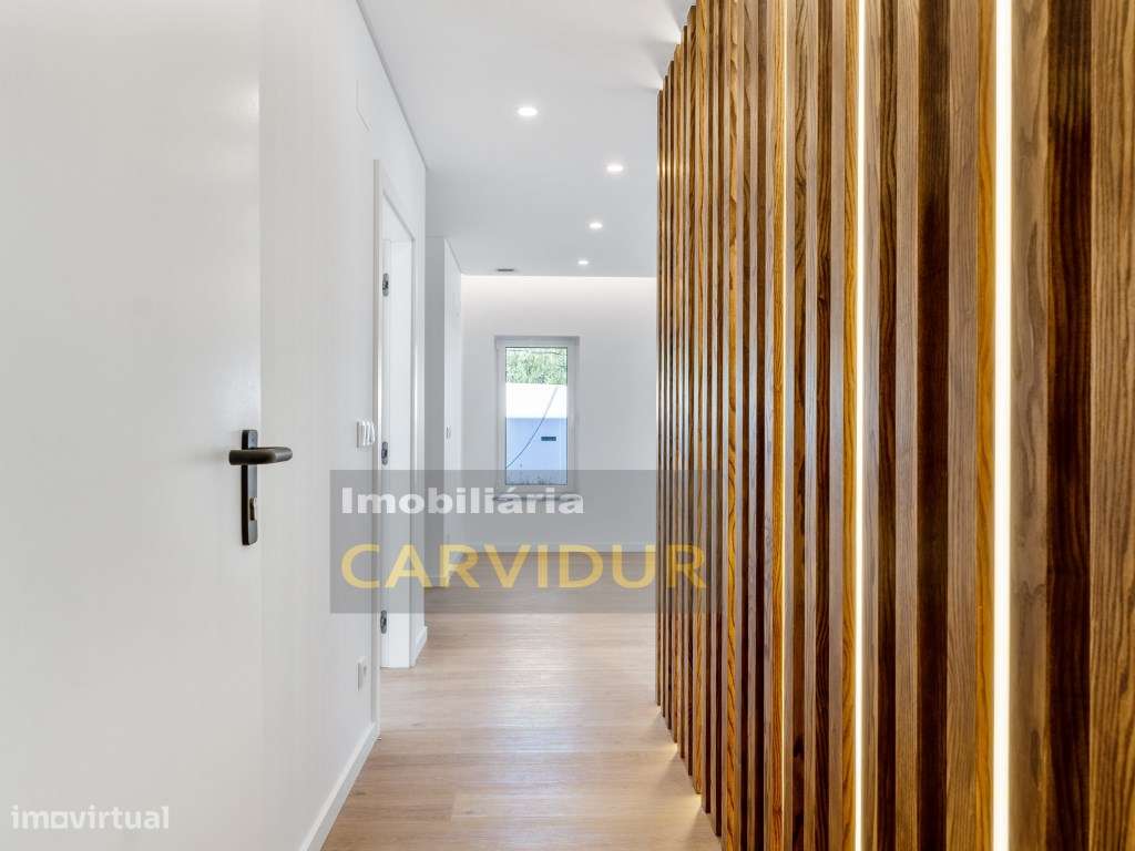 Moradia Ericeira a 12km V4 Nova em Lote com 730m2 e praia a 300m-12