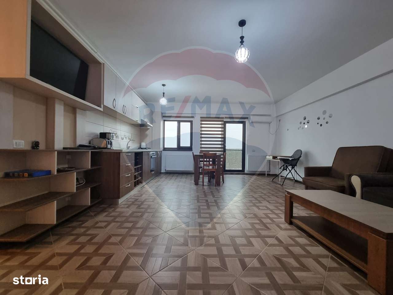 Apartament cu 2 camere de vanzare Mamaia Nord Constanta - Imagine principală: 5/9