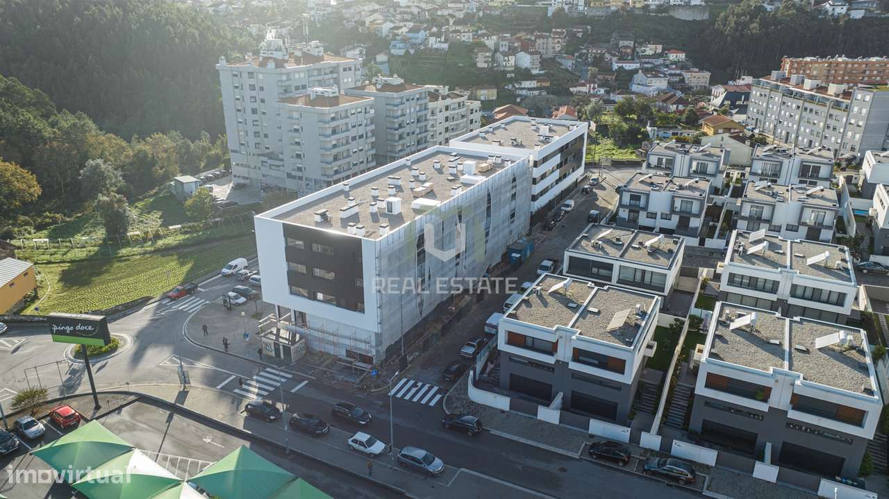 Loja Comercial em S. Pedro da Cova, Gondomar - Grande imagem: 5/13