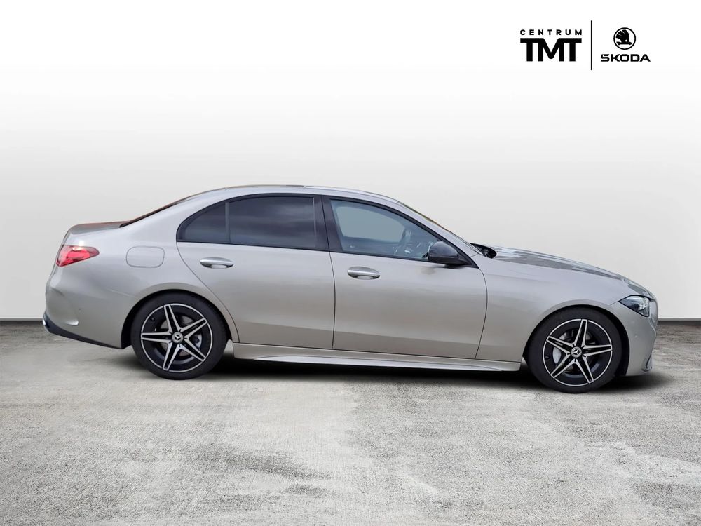 MERCEDES-BENZ KLASA-C C220D mHEV Avangarde Kamera 360 Blind Spot LED Ambiente Nawigacja