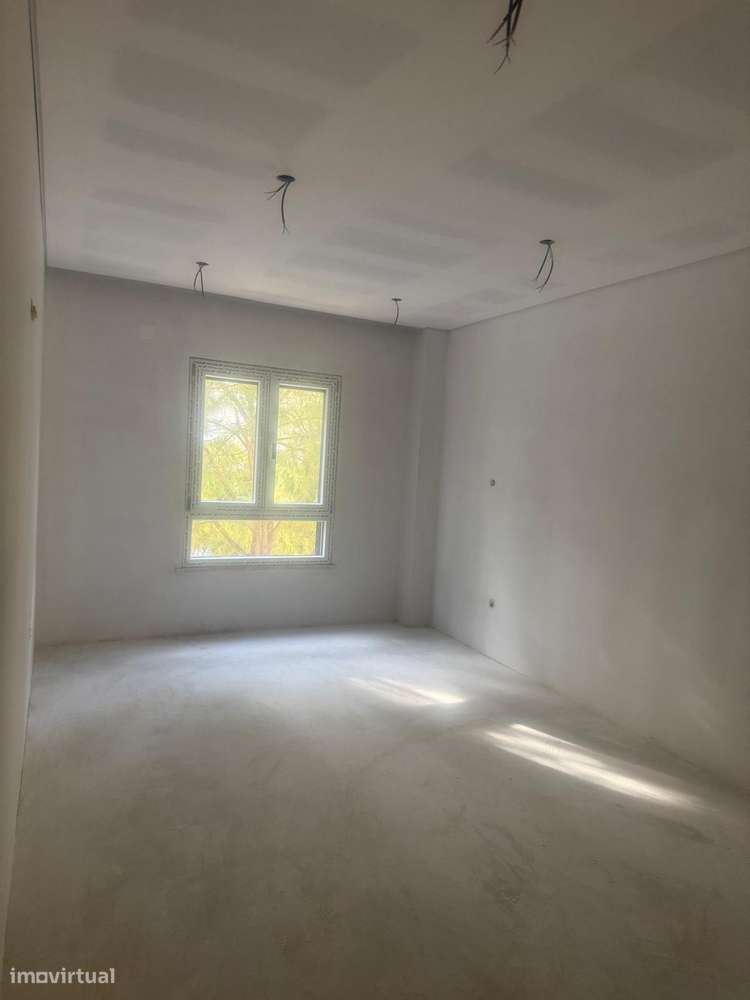 Apartamento T3 em fase de construção, no Montijo-9