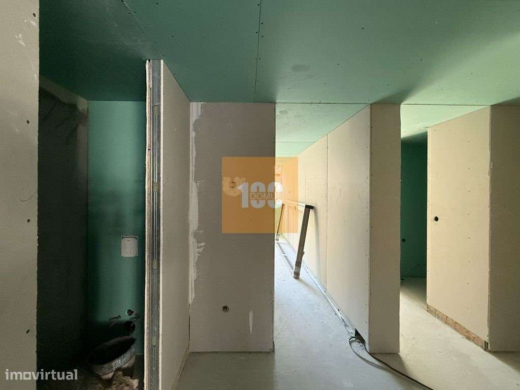 Apartamento T3 novo nas Antas-21