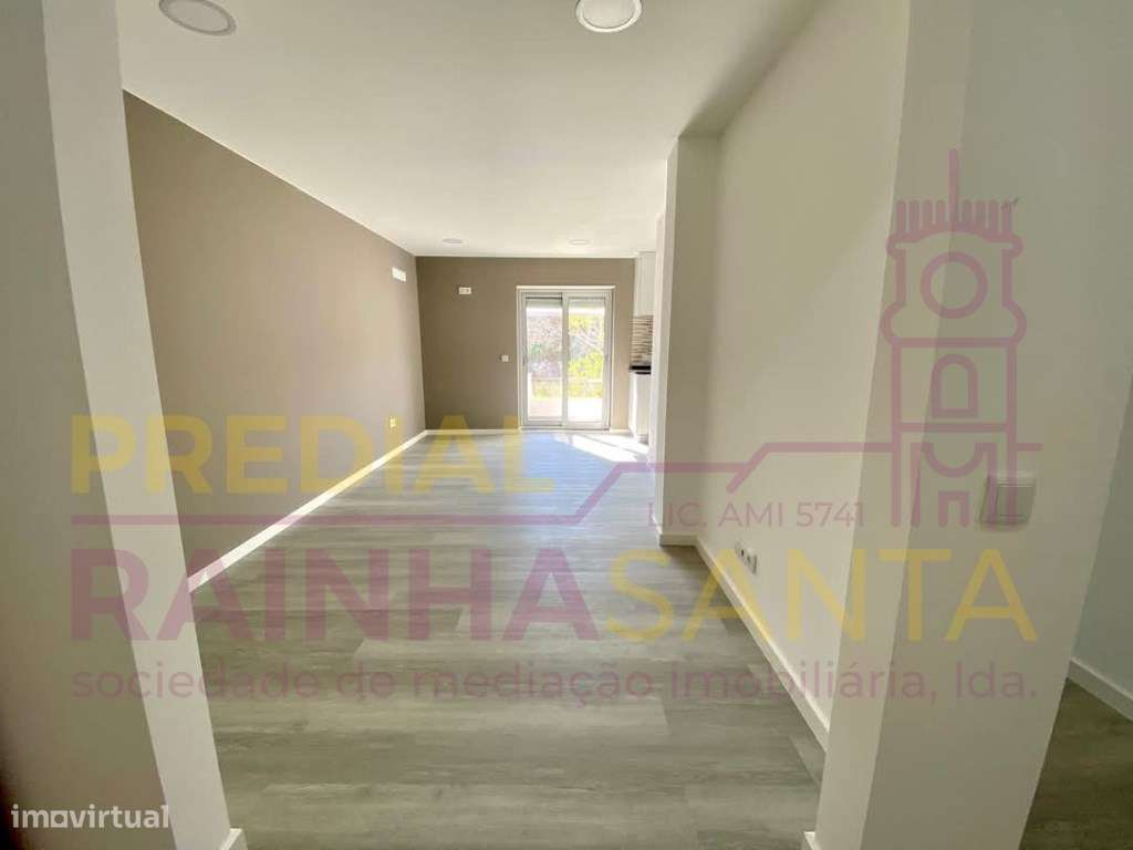 Apartamento T2 remodelado _ Santa Clara - Grande imagem: 5/10