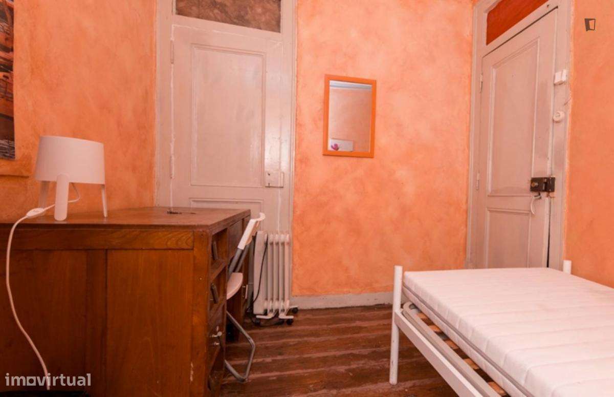 Quarto - localizado em Saldanha Lisbon - Grande imagem: 3/10