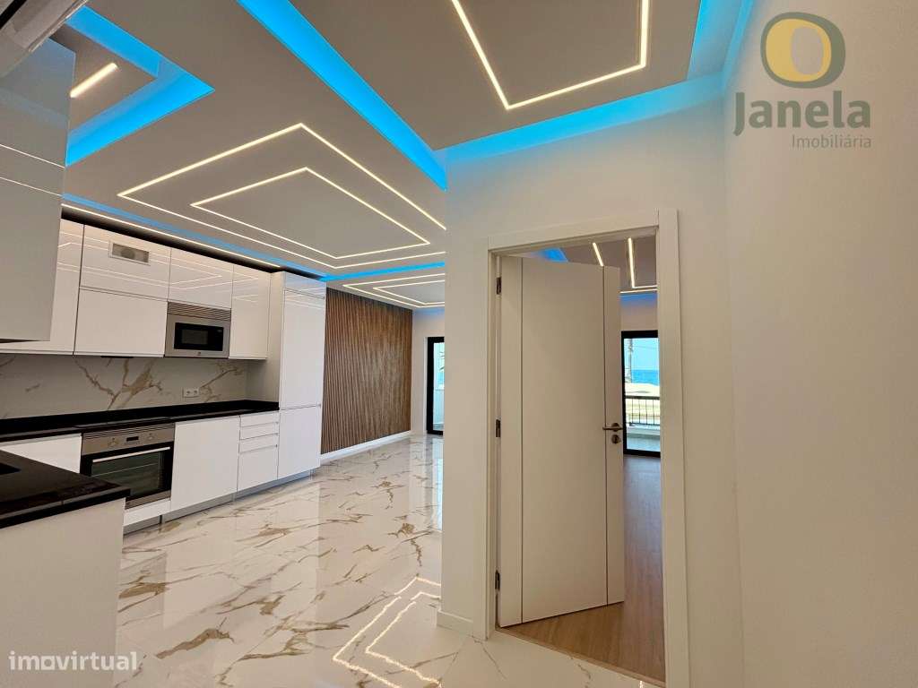 T3 Exclusivo na Primeira Linha de Quarteira - Vista Mar Frontal e A... - Grande imagem: 2/25