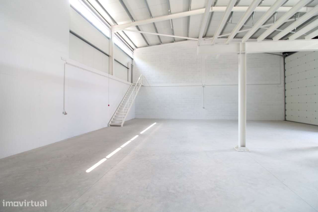 Pavilhão Industrial - Azurém, Guimarães - Grande imagem: 2/13