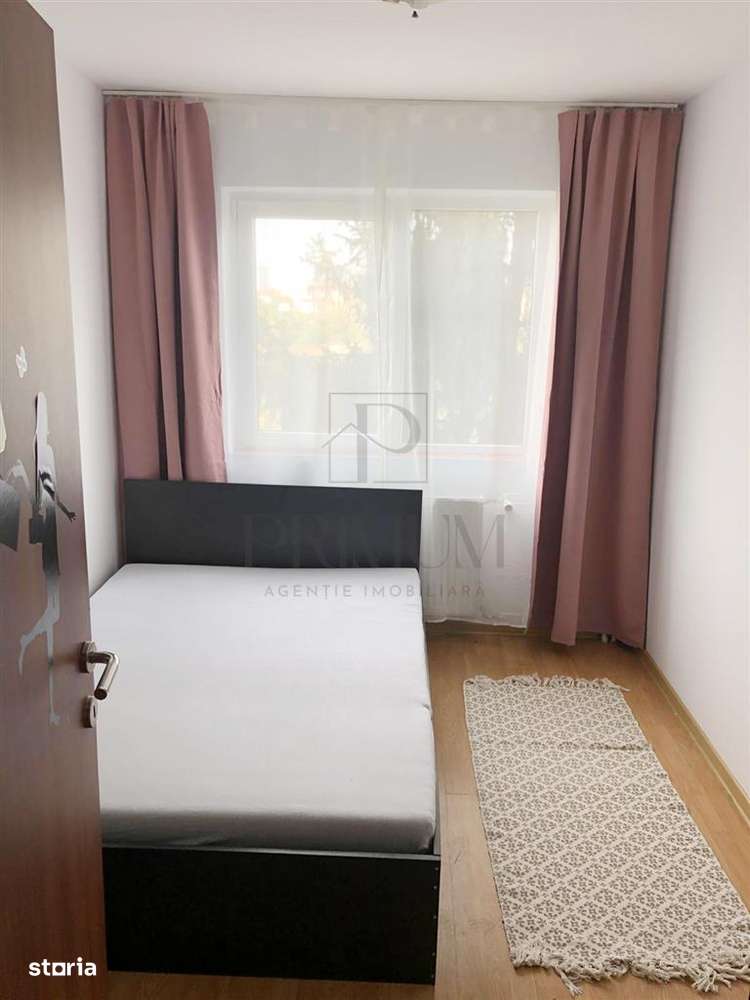 CETATII - 3 CAM - BOXA - ETJ.3 - RENOVAT - ZONA EXCELENTA - Imagine principală: 4/9