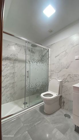 Apartamento T1 totalmente remodelado em Almada-29