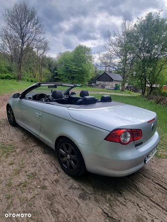 Volkswagen Eos 2.0 TSI DSG - 16