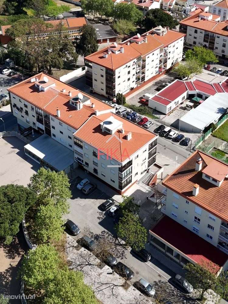 T2 no Seixal junto à Baía-20