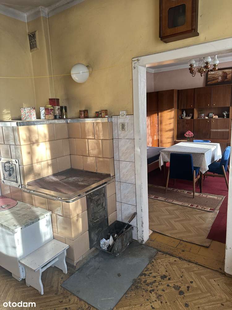 Dom pod lasem ze stodołą !  z potemcjałem , do remontu, ok. Krakowa-9