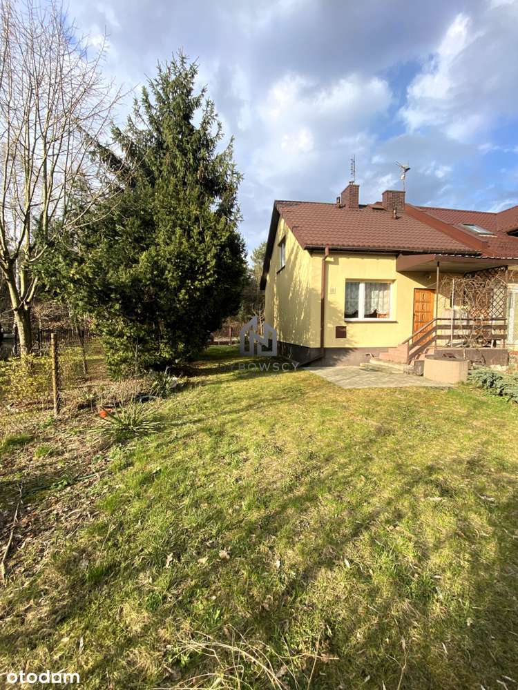 Dom w zabudowie bliźniazej z działką 870m
