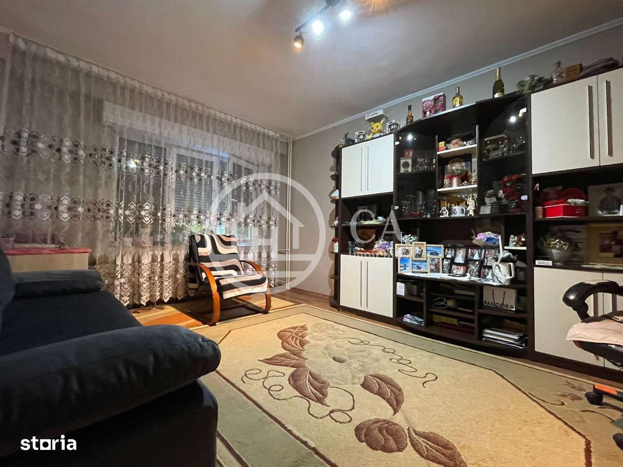Apartament de vanzare cu 3 camere in Rogerius, Oradea - Imagine principală: 3/12