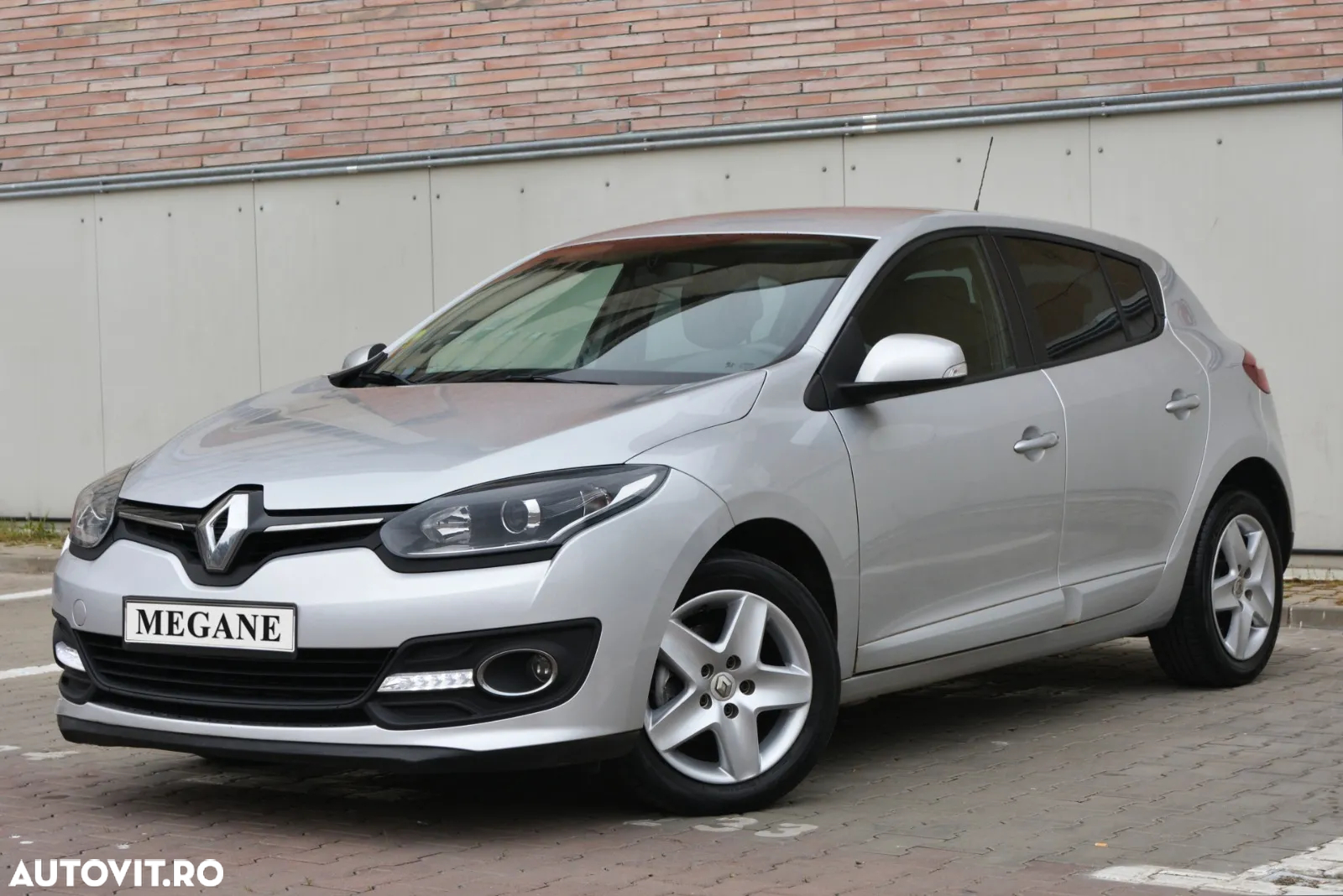 Renault Megane ENERGY dCi 110 Start & Stop Expression - 2