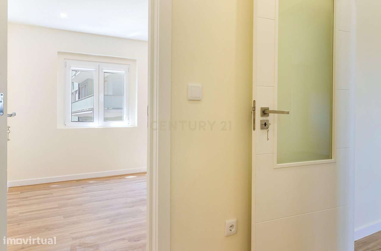 Apartamento T4 integralmente renovado em Alvalade, Lisboa. Em Venda!-19