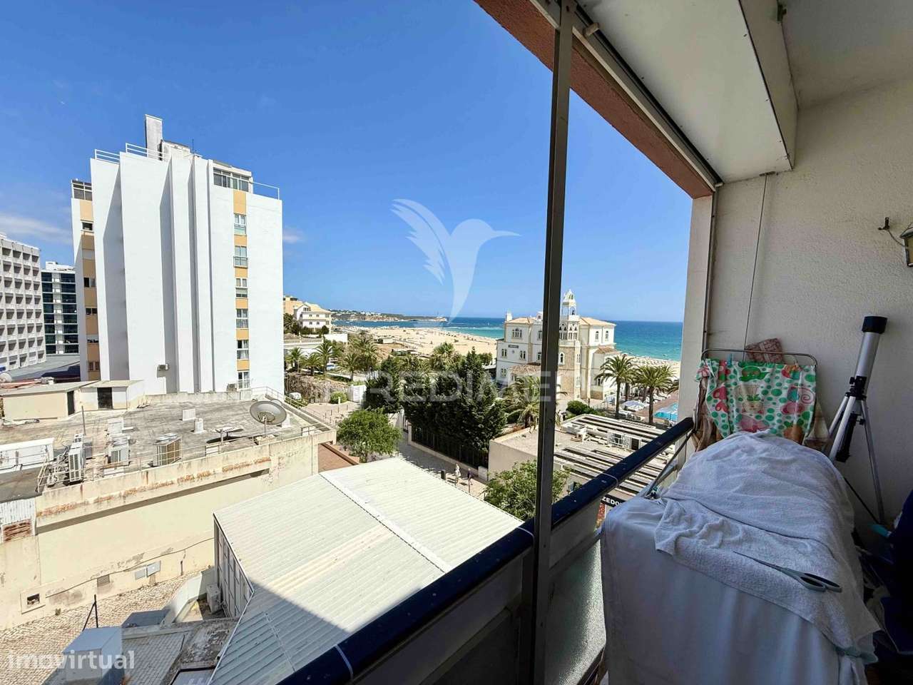 T2 Primeira Linha com Garagem na Praia da Rocha - Grande imagem: 2/7