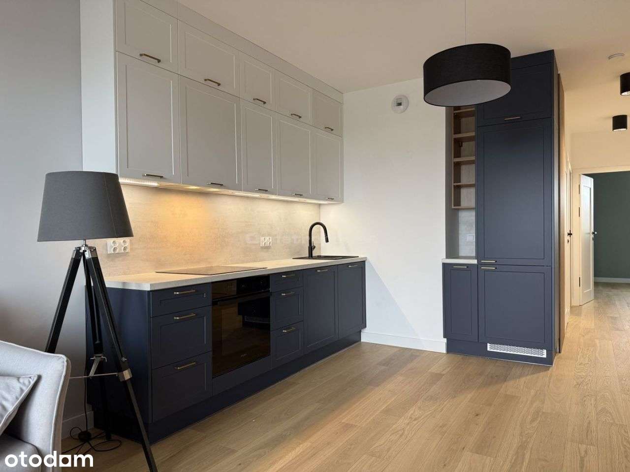 Nowy apartament, 4 pokoje, 2 łazienki, 2 X garaż-1