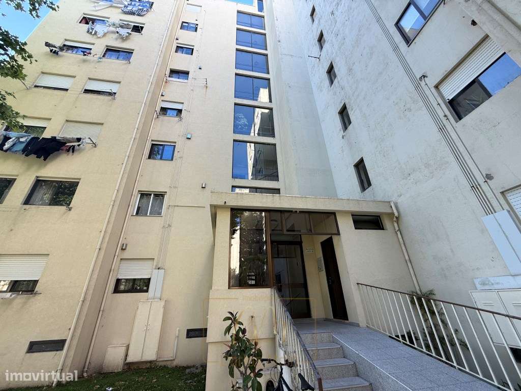 T2 na Póvoa de Varzim, na zona da via B (ótimo investimento)-13