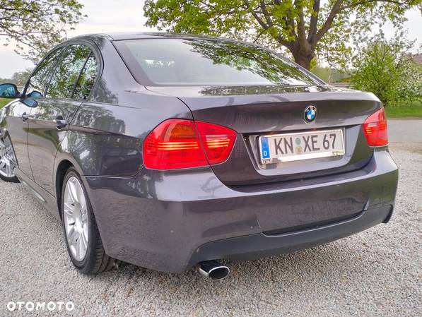 BMW Seria 3 320i - 20