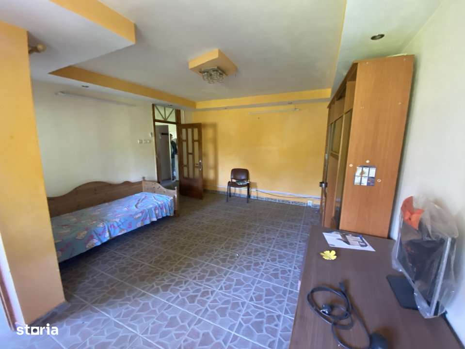 Apartament de 77mp , 3 camere decomandat et.2/4  langa Biserica mica , - Imagine principală: 4/10