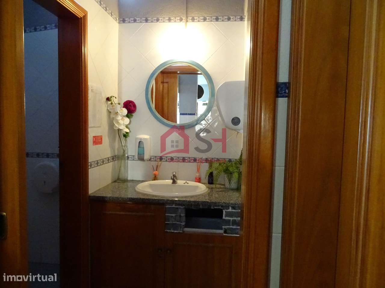 * Café Snack Bar /Churrasqueira Equipado*-24