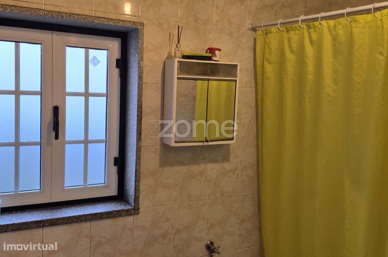 Moradia com 3 frações independentes habitacionais-5