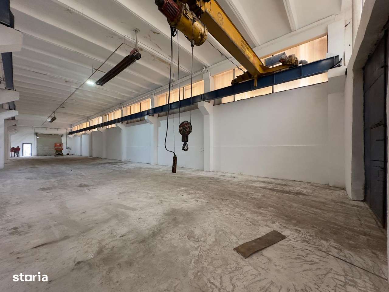 Hala cu pod rulant, 390mp, Miroslava centru - Imagine principală: 2/5