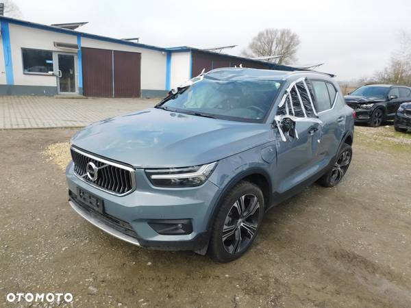 Volvo XC 40 T5 Plug-In Hybrid Inscription - 1