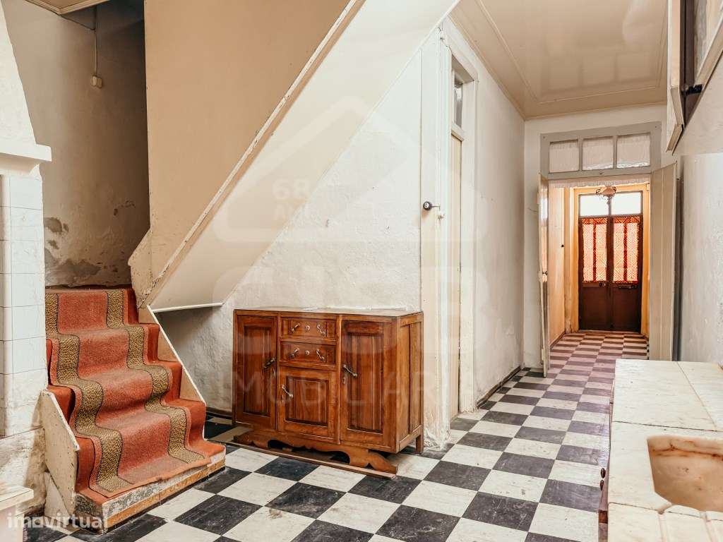 Moradia para reconstruir em Benavente - Grande imagem: 3/16