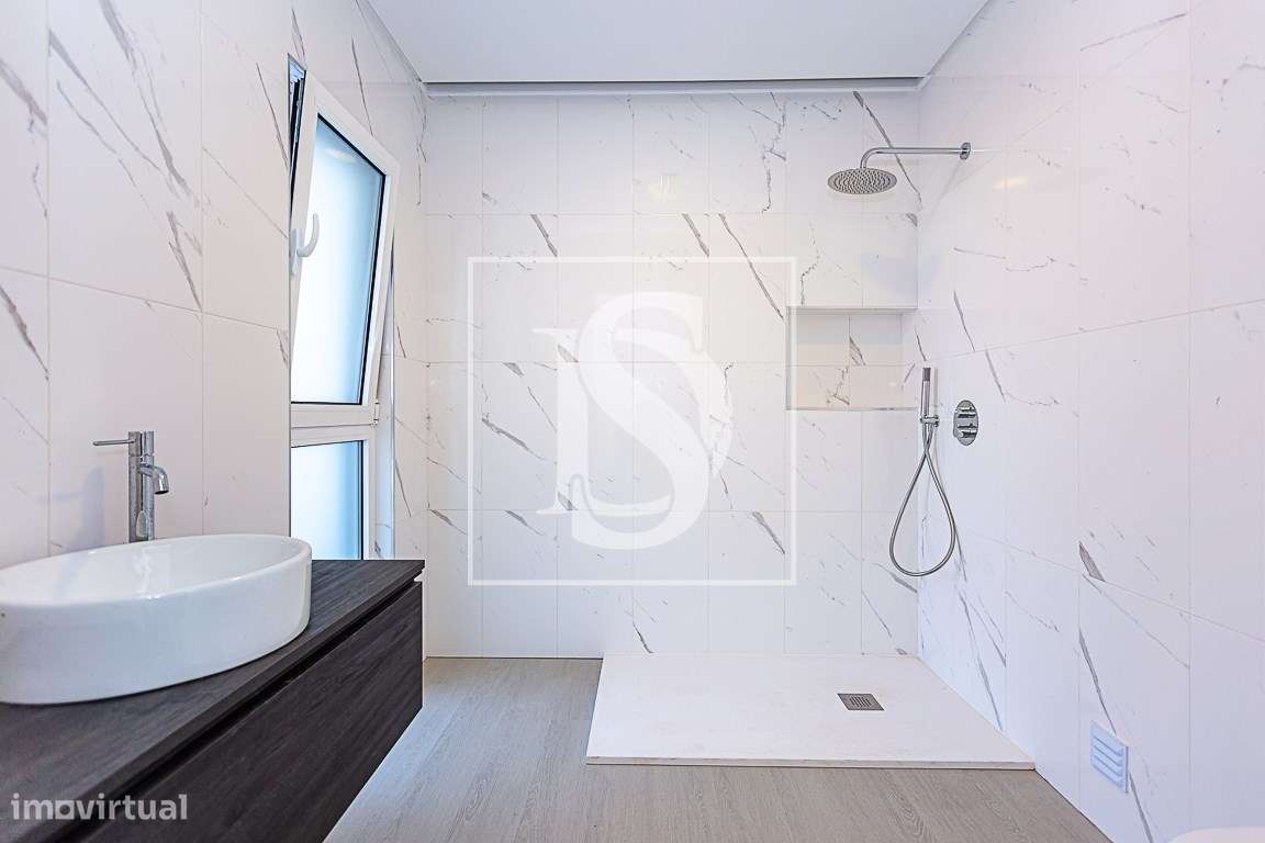 Moradia T4 moderna e exclusiva em  Tavira!-5