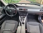 BMW Seria 3 320i - 4