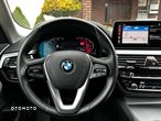 BMW Seria 5 520d Sport - 19