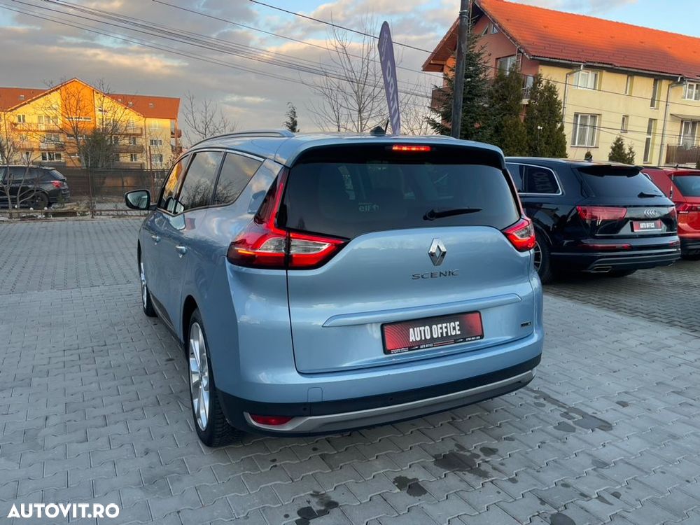 renault grand-scenic