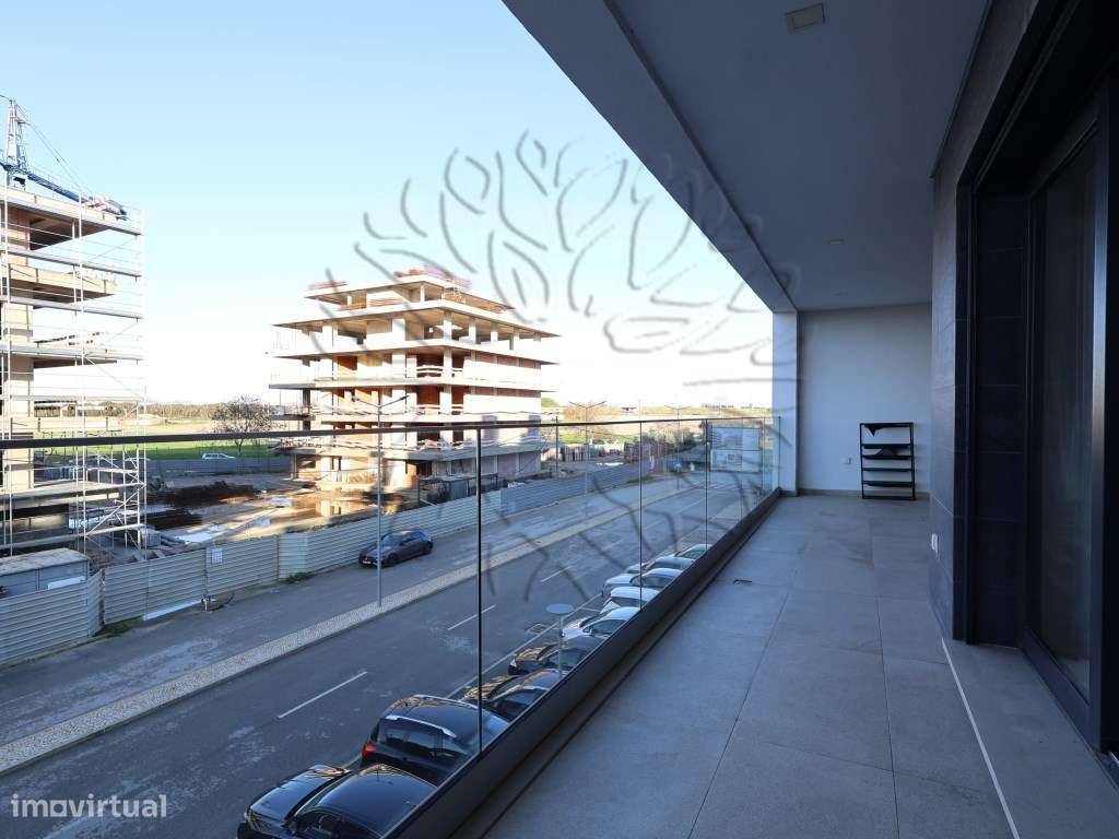 Apartamento T3 usado como novo em Vale Salgueiro, Montijo. Com 196 ...-15