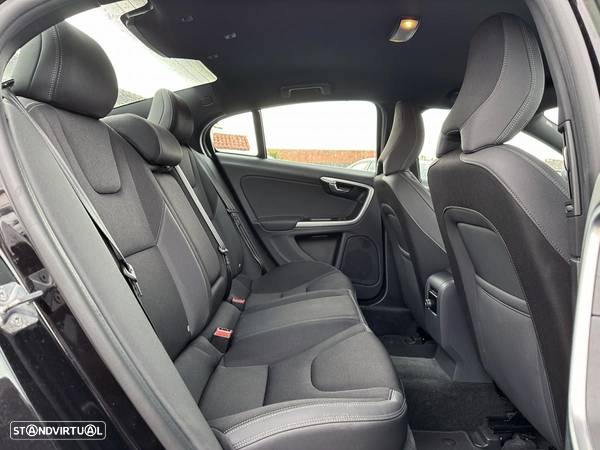 Volvo S60 2.0 D4 Momentum - 21